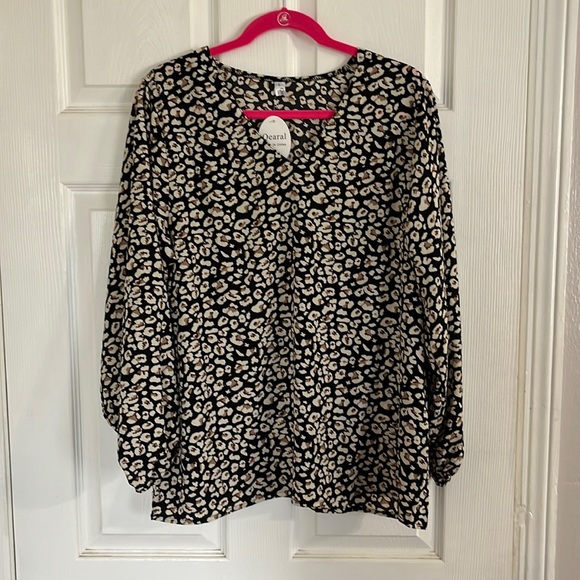 animal print lightweight blouse - Picture 1 of 6